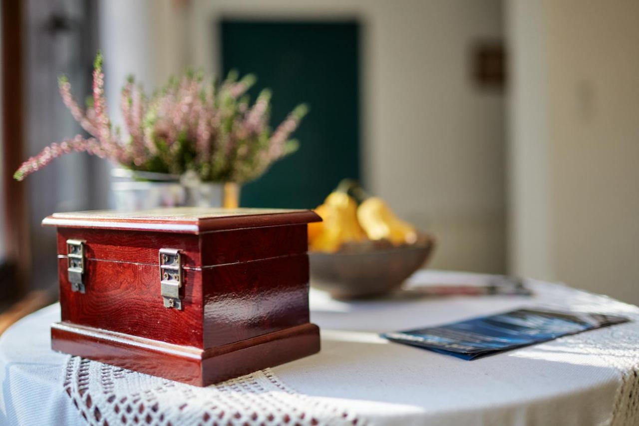 Tercia Hubertus Panzio Bed & Breakfast Sopron Dış mekan fotoğraf